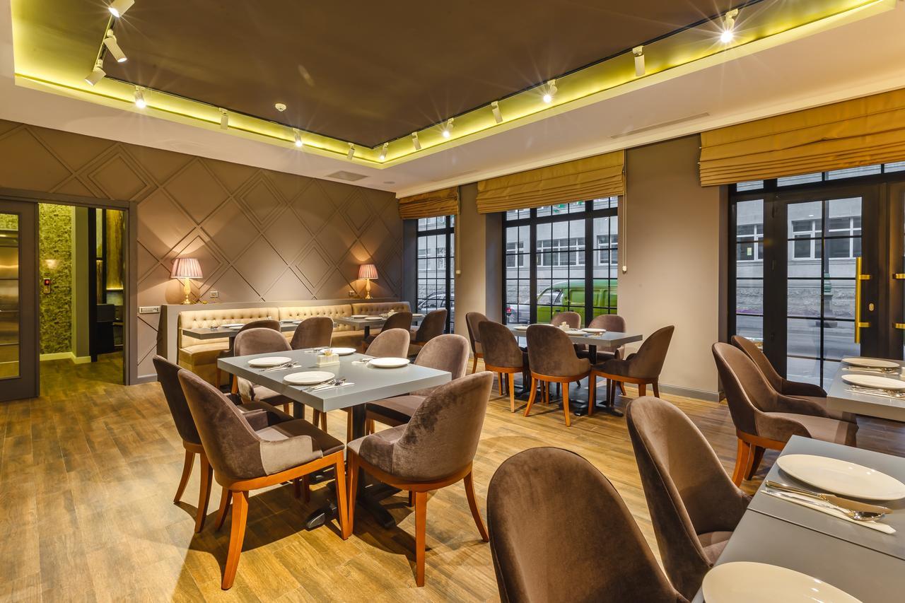 Aksent Hotel Баку Екстер'єр фото